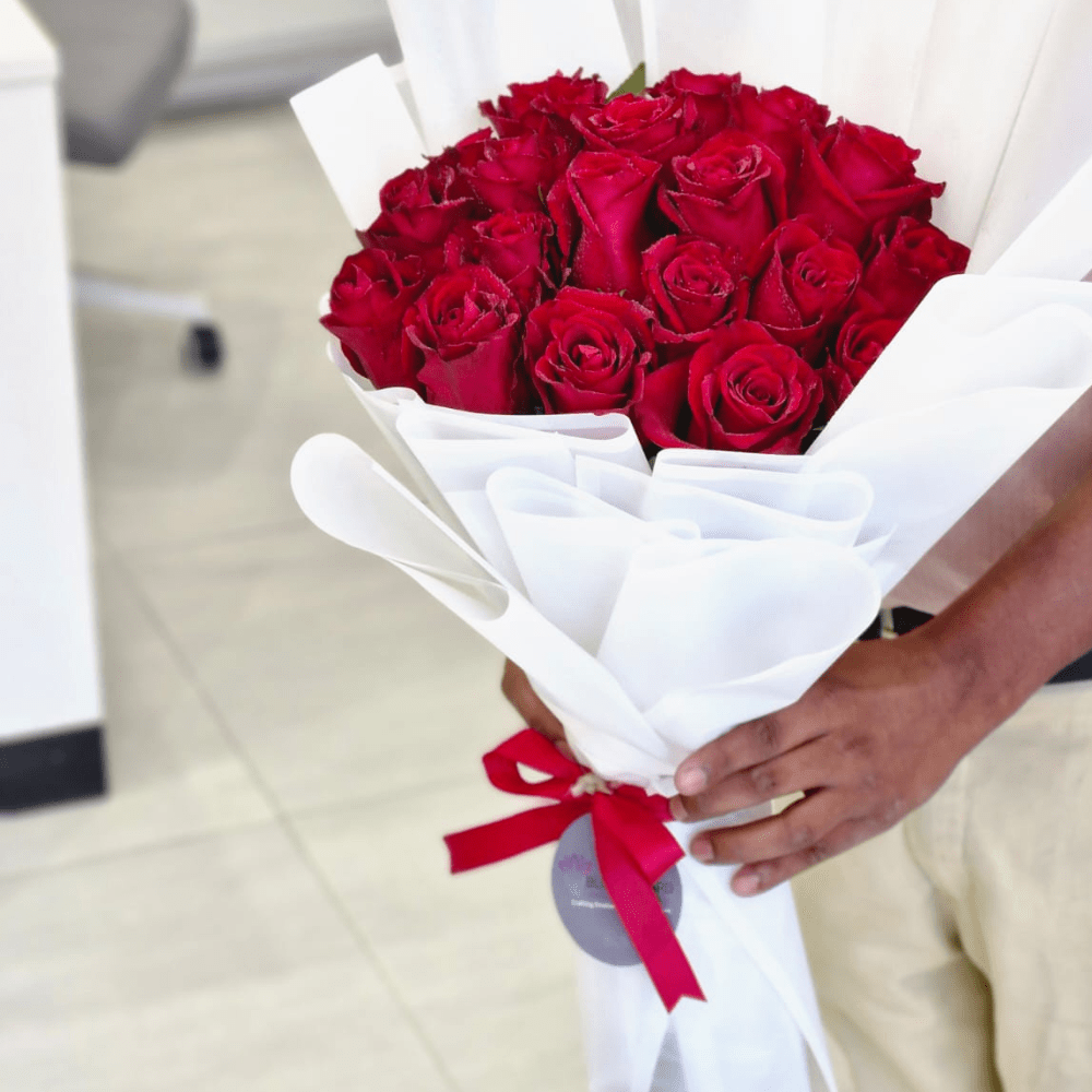 True Connection -  20 Red Rose